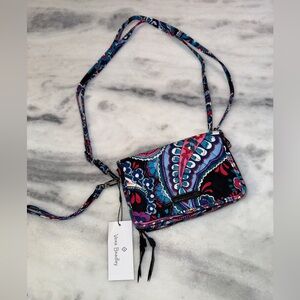 NWT Vera Bradley All in One Wristlet, Purse, Wallet crossbody